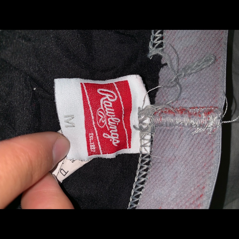 Sliding shorts - Picture 2 of 2